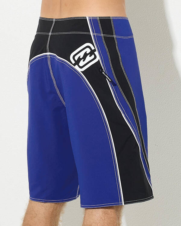 Billabong Fluid 2K Pro Board Shorts for Mens