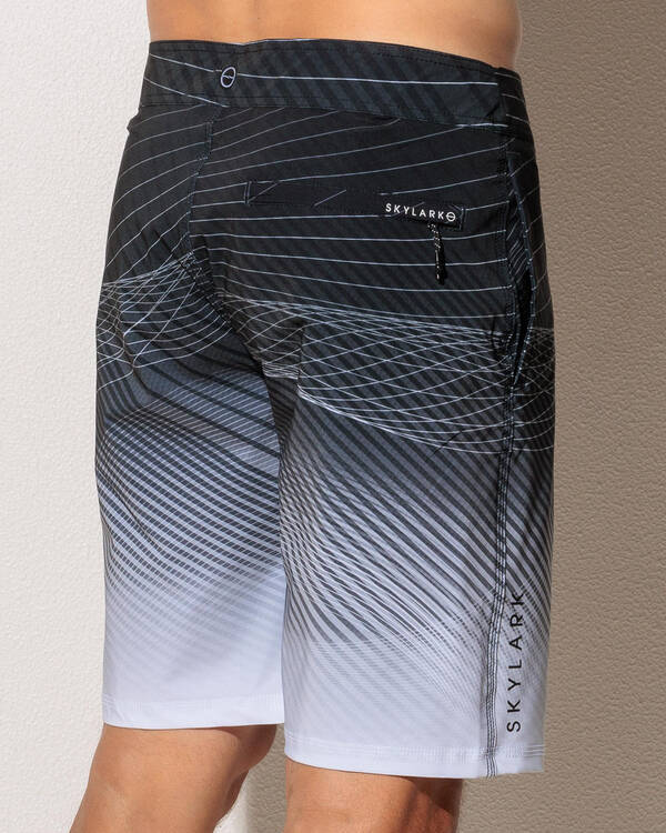 Skylark Tempo Board Shorts for Mens