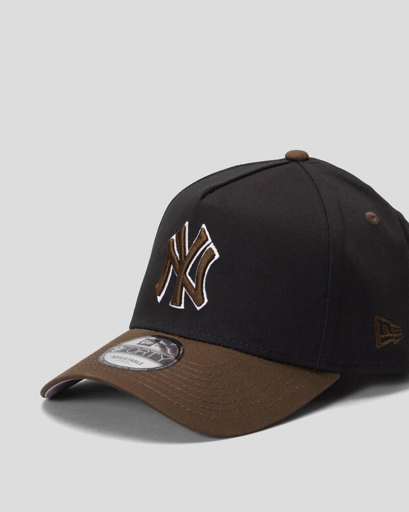 New Era New York Yankees Grizzly 9Forty A-Frame Snapback Cap for Mens