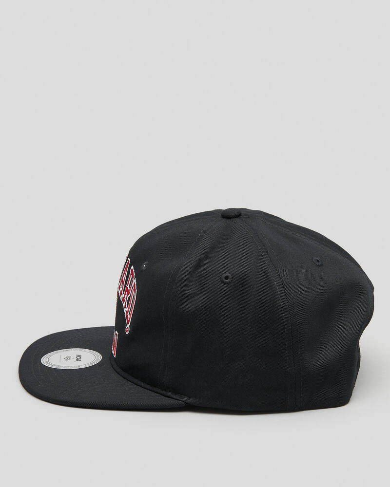 NCAA Harvard Team Arch Deadstock Snapback Cap for Mens