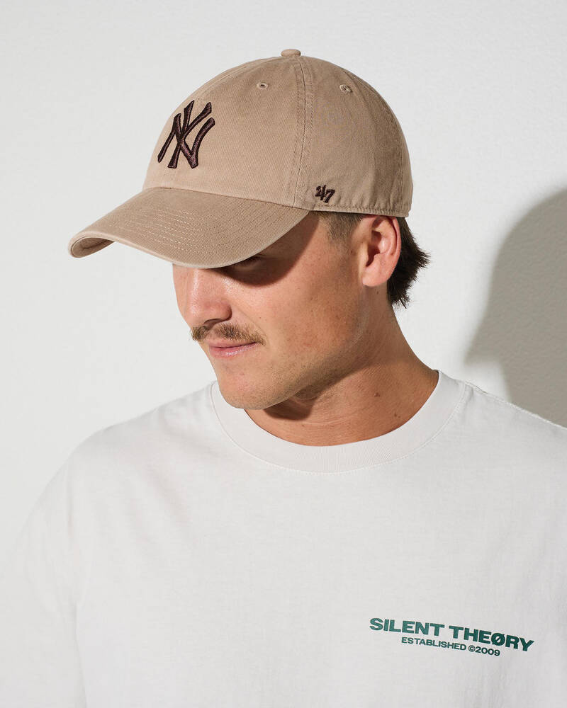 Forty Seven Latte New York Yankees Clean Up Cap for Mens