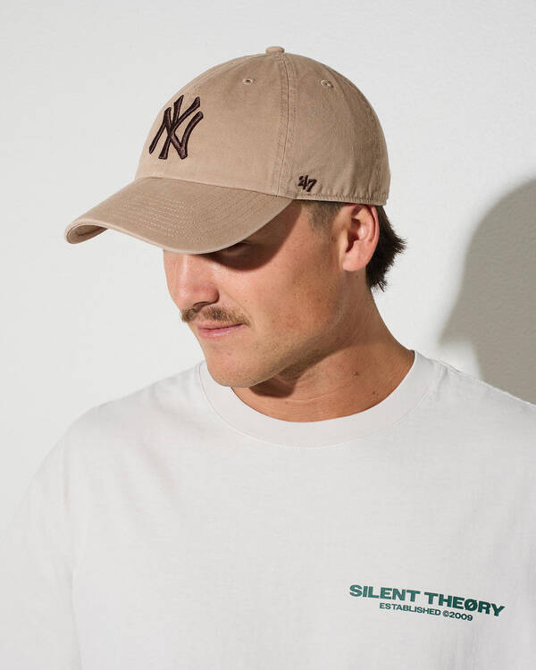 Latte New York Yankees Clean Up Cap