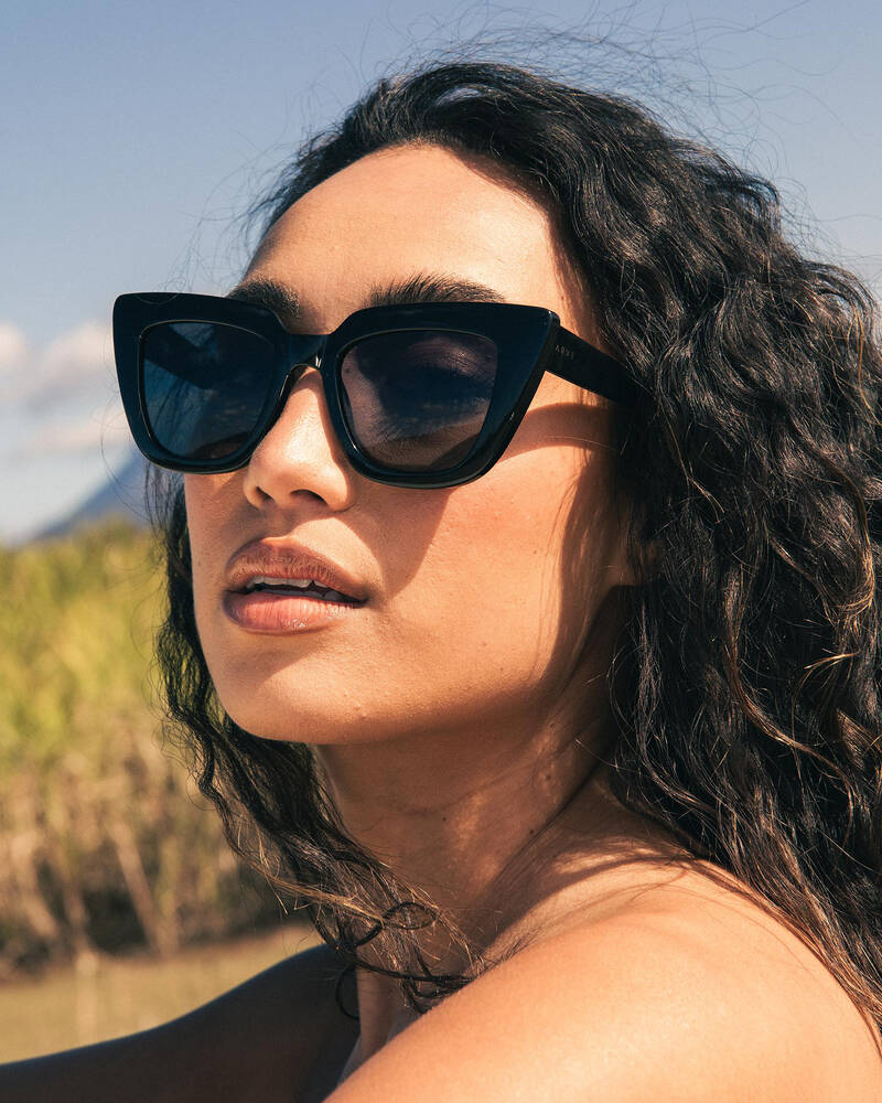 Carve Arcos Sunglasses for Womens