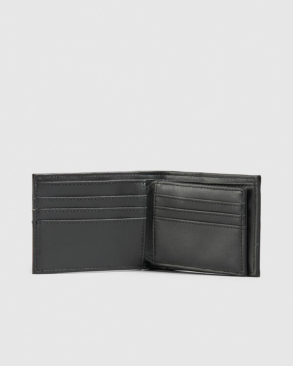 Salty Life Bullsey PU Wallet for Mens
