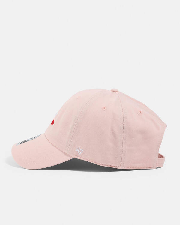 Forty Seven NY Hearts Clean Up Baserunner Cap for Womens