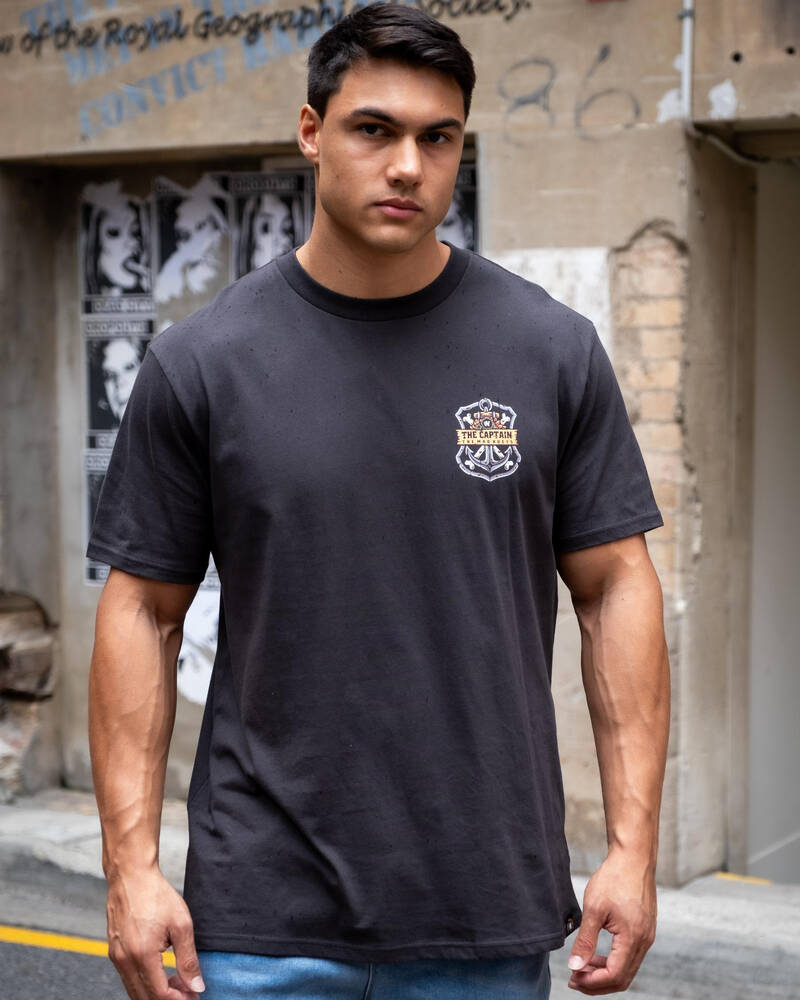 The Mad Hueys Deep Sea Captain T-Shirt for Mens