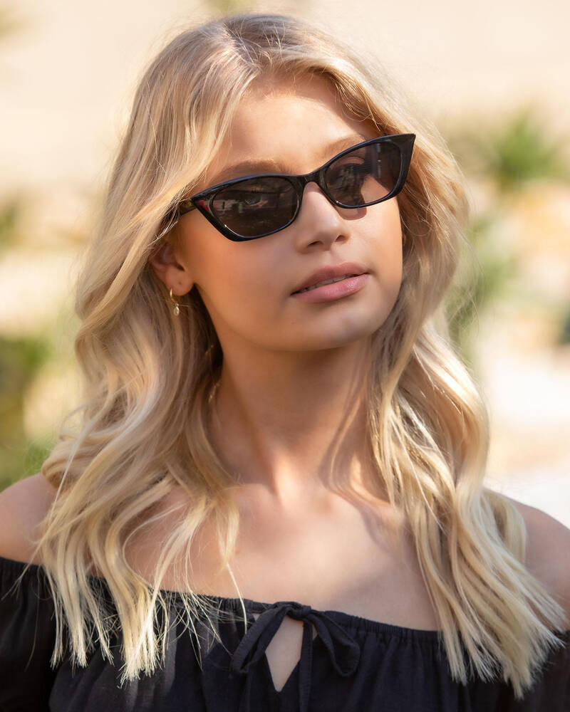 Aire Titania Sunglasses for Womens