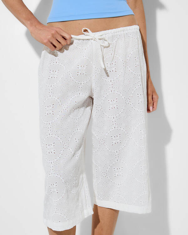 Mannion Capri Pants