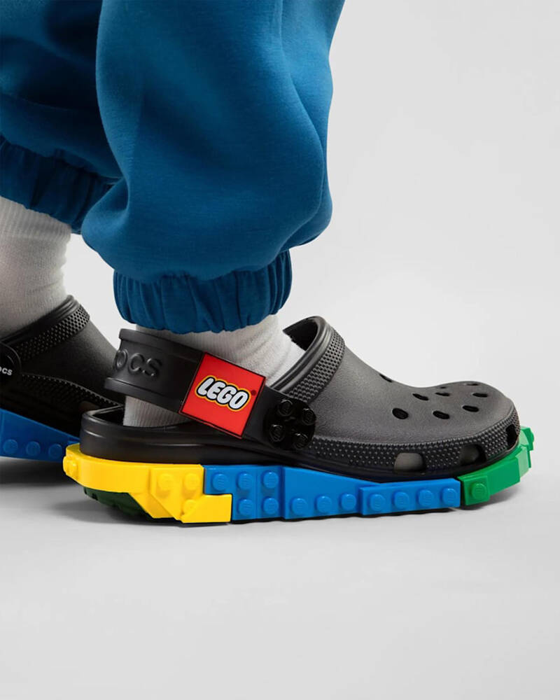 Crocs Classic 4LW System Clogs for Unisex image number null