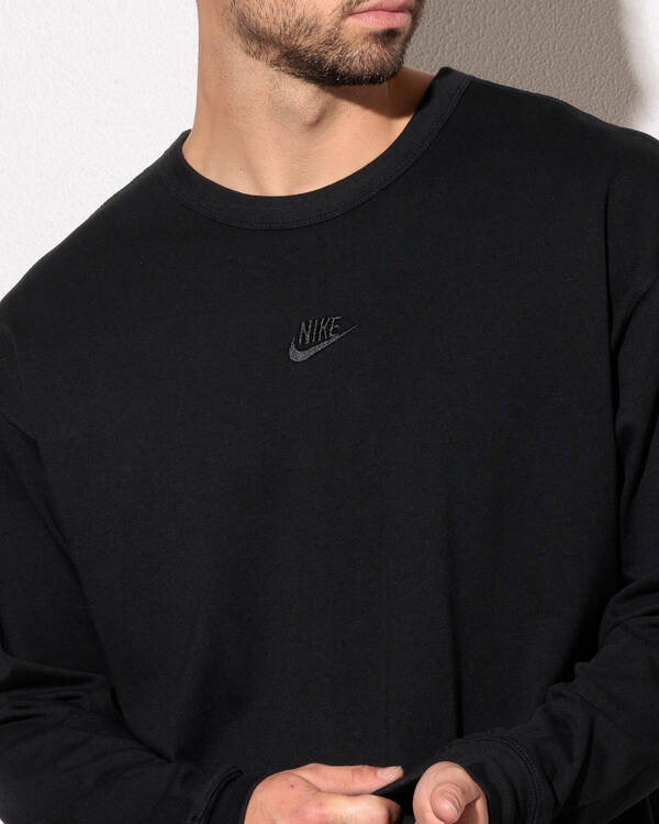 Nike Loose Premium Essential Long Sleeve T-Shirt for Mens
