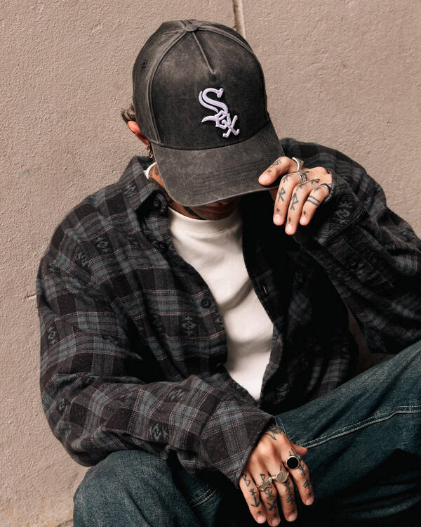 Chicago White Sox Well Worn Raised Chain Cap