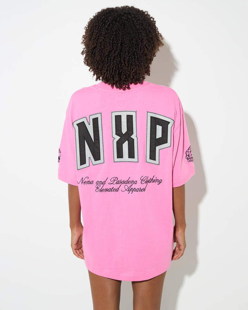 Nena & Pasadena Figures Oversized T-Shirt for Womens
