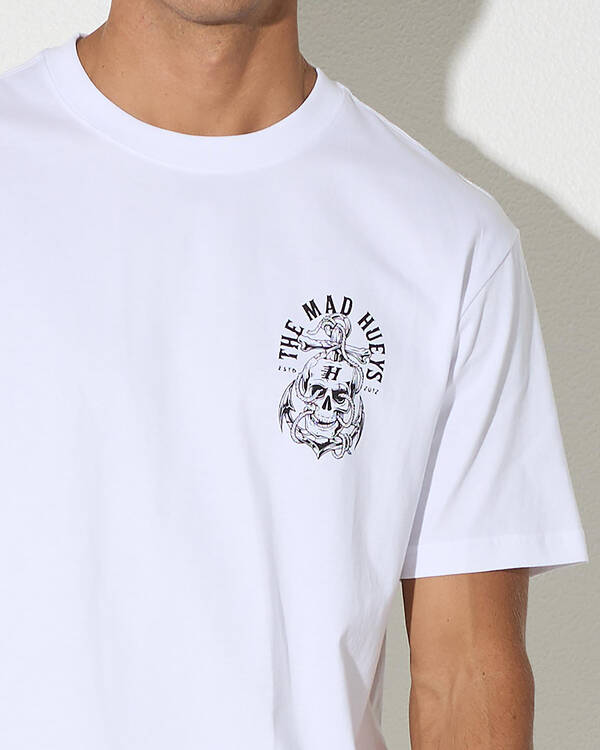 The Mad Hueys Rope Skull Anchor T-Shirt for Mens