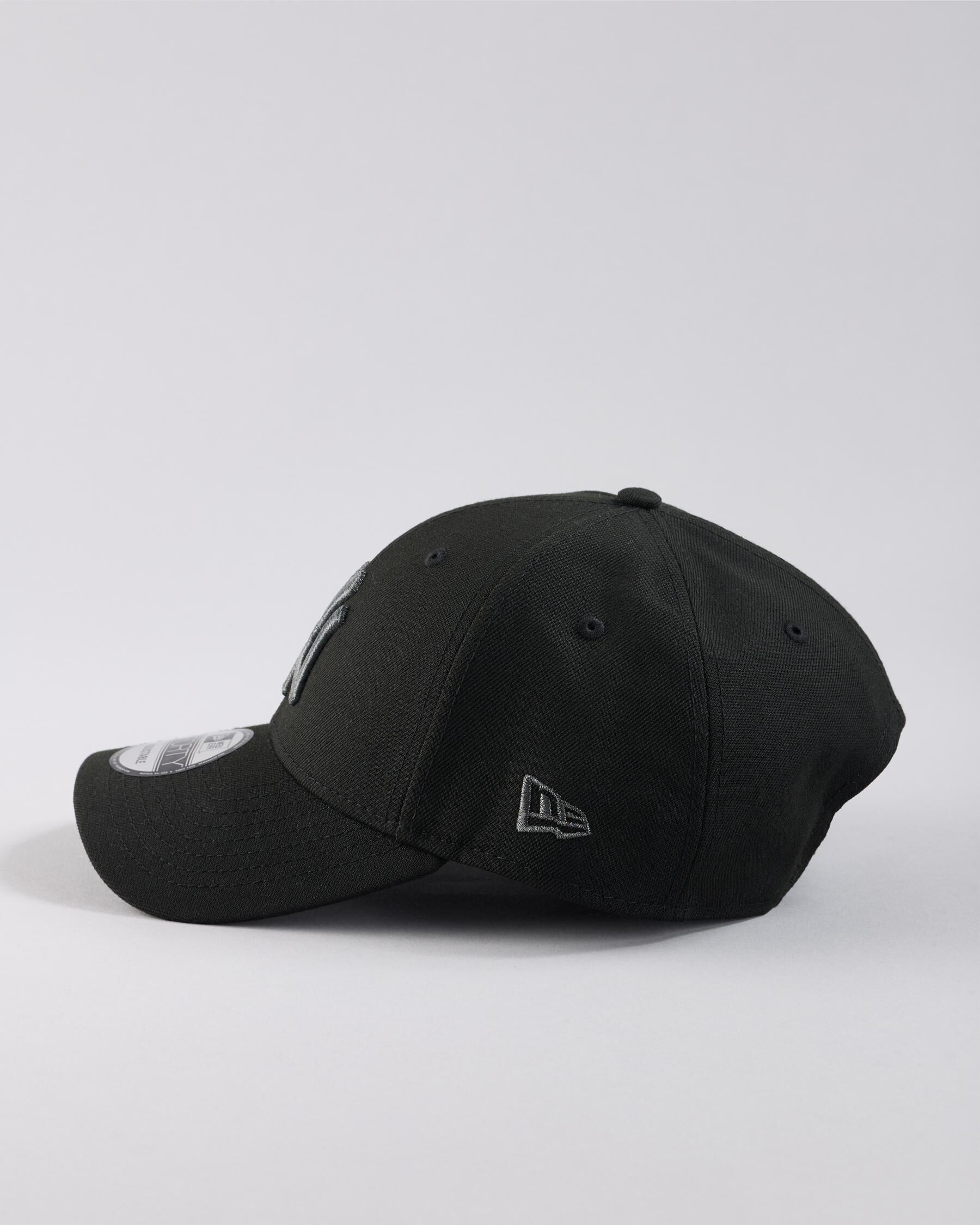 New Era New York Yankees Cap In Black - FREE* Shipping & Easy