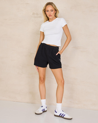 Champion Rochester Base Short for Womens image number null