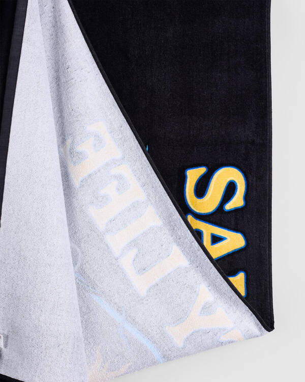 Salty Life Anglers Dream Beach Towel for Mens