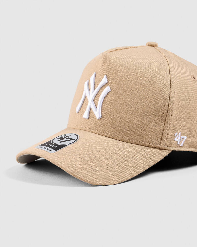 Forty Seven New York Yankees MVP DT Snapback Cap for Mens