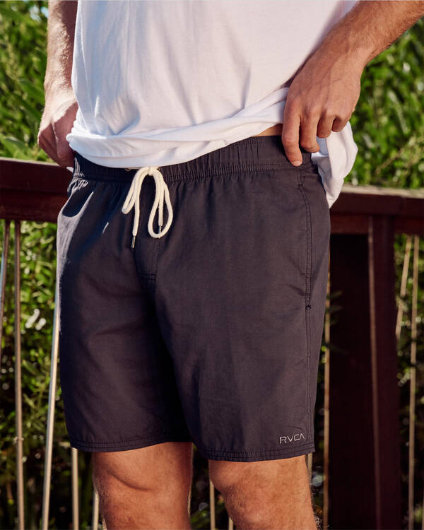 Opposites Elastic 2 Shorts