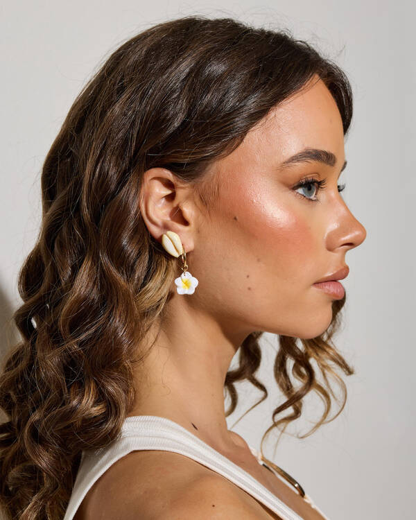 Lana Frangipani Earring Pack
