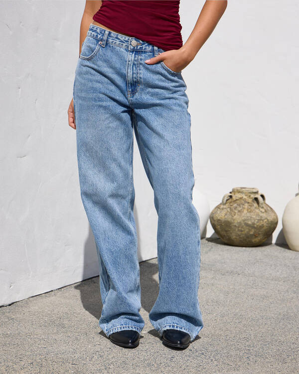 Veyda Wide Leg Jeans