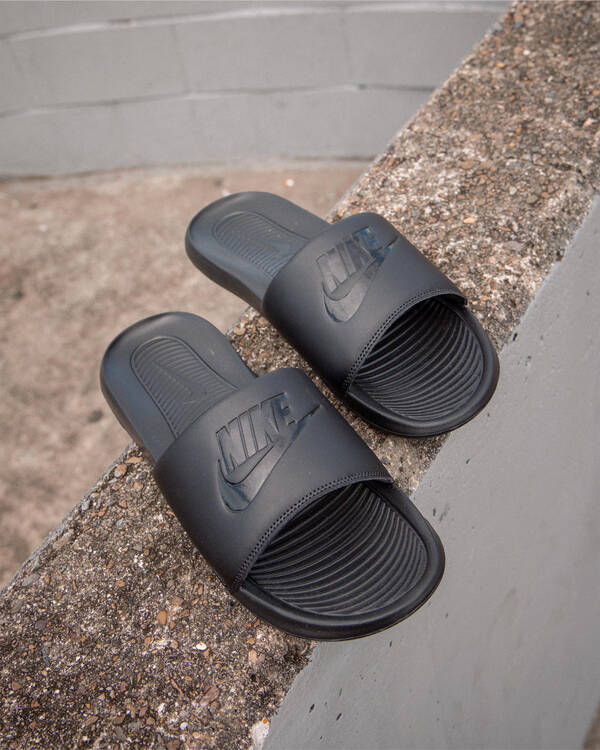 Victori One Slides