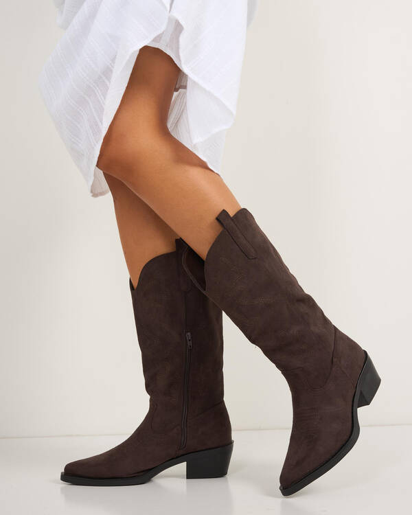 Dolly Boots