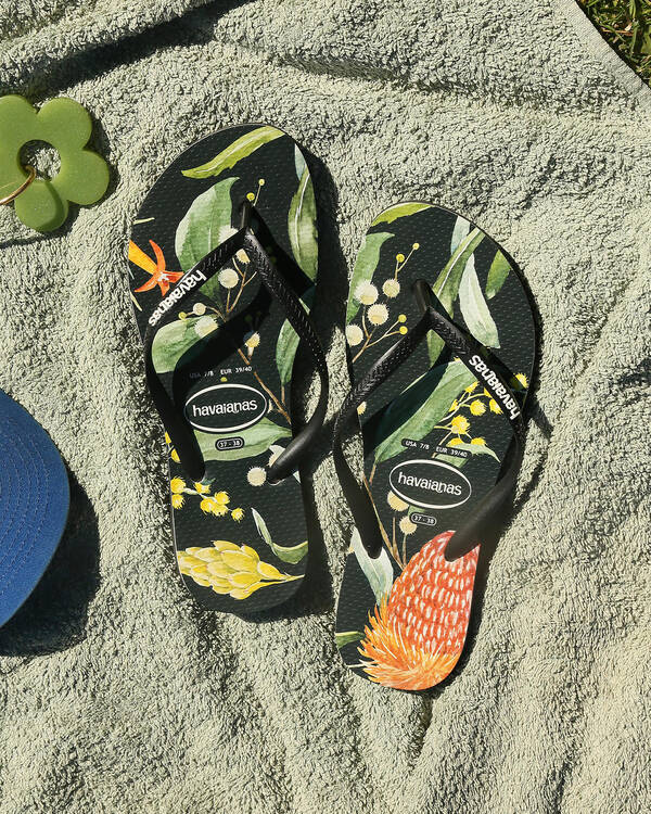 Slim Fauna Bush Flower Thongs