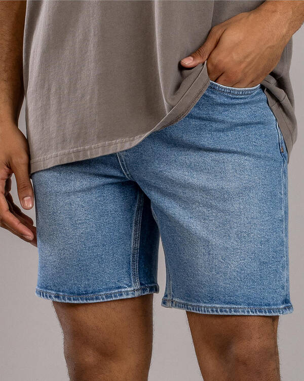 L-Two Slim Fit Shorts