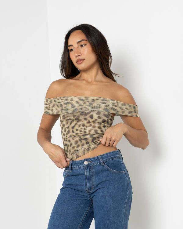 Leo Off Shoulder Top