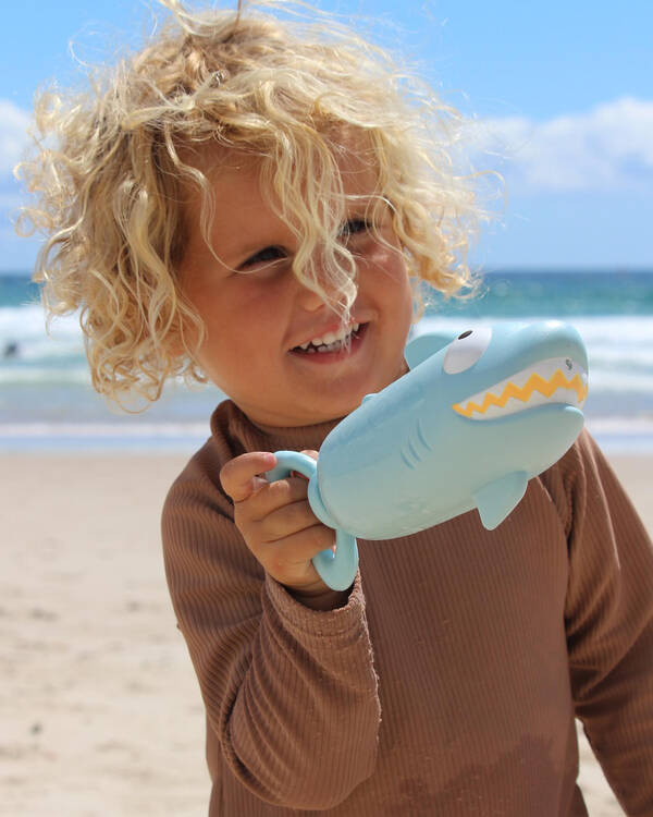 Shark Water Squirter
