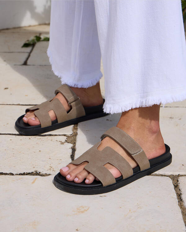 Capri Slide Sandals