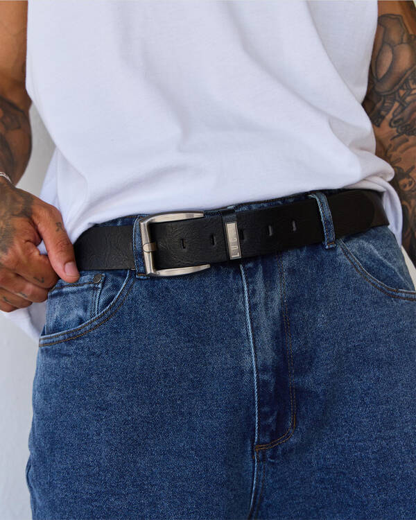 Paradoxical Belt