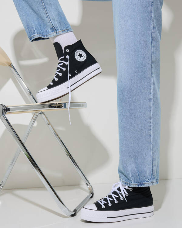 Chuck Taylor Hi-Top Platform Shoes