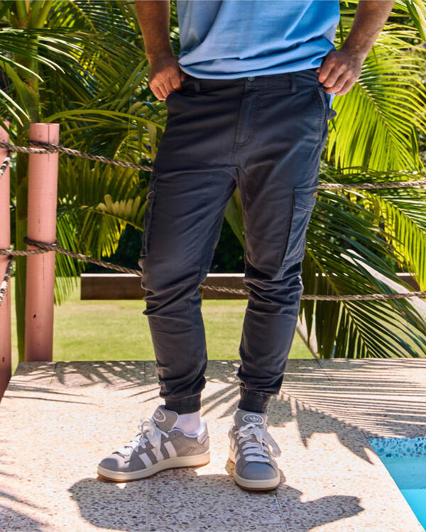 Distant Cargo Pants