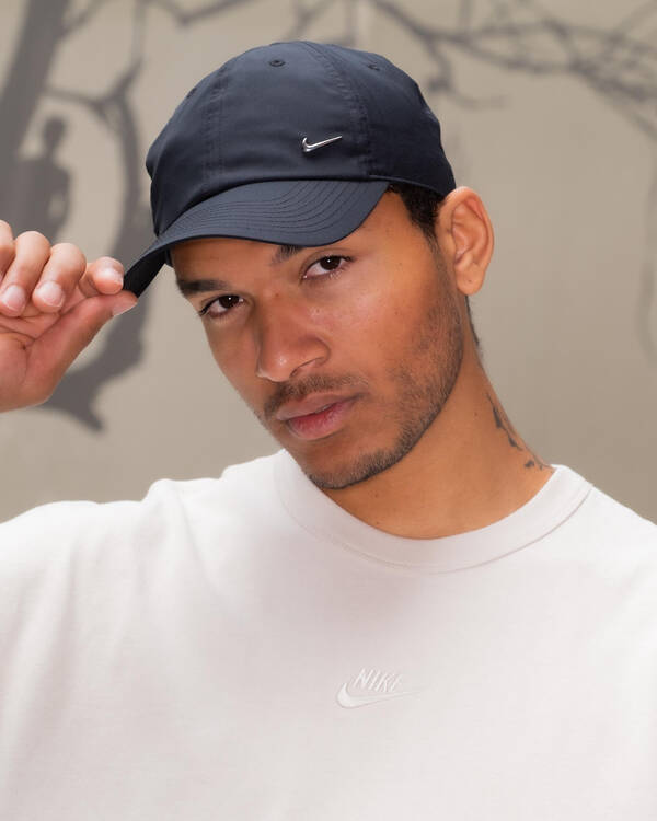 Swoosh Metallic Cap