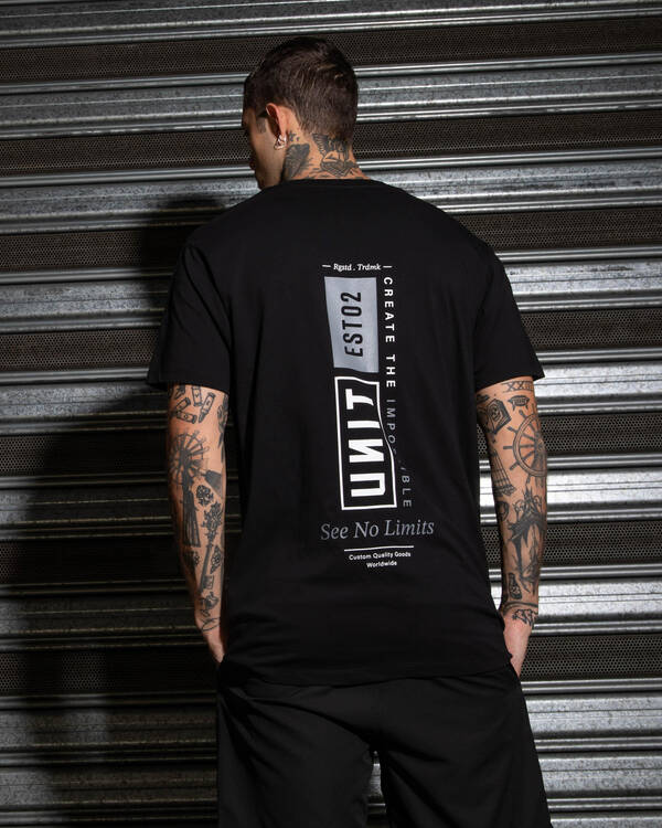 Base T-Shirt