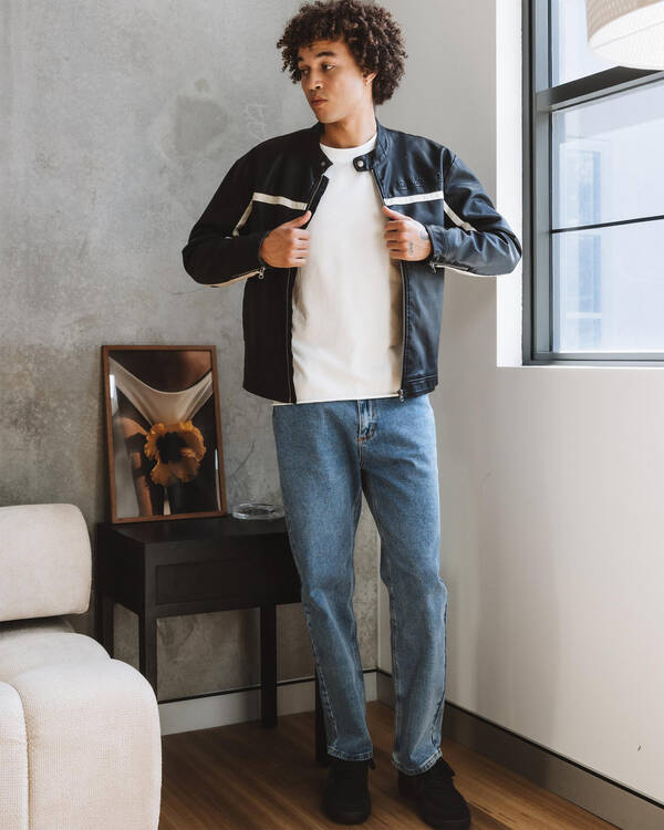 Exploit Jeans