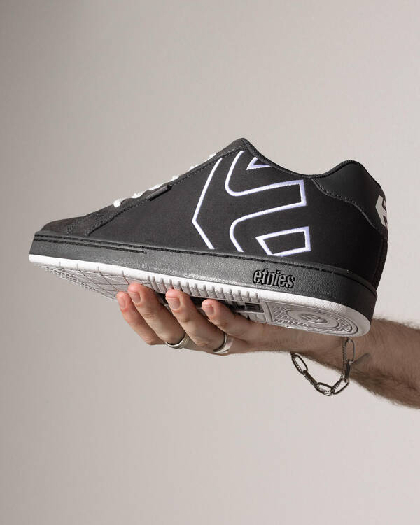 Fader Shoes