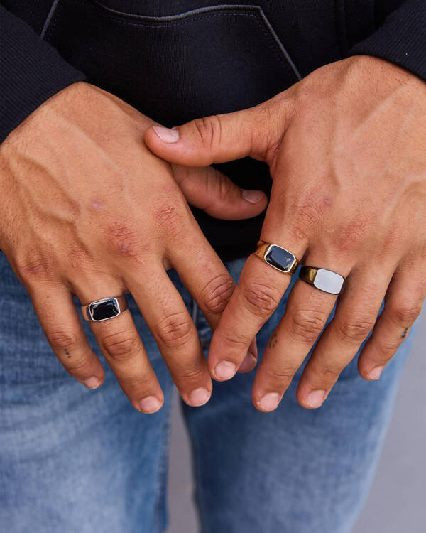 Blackstone Ring