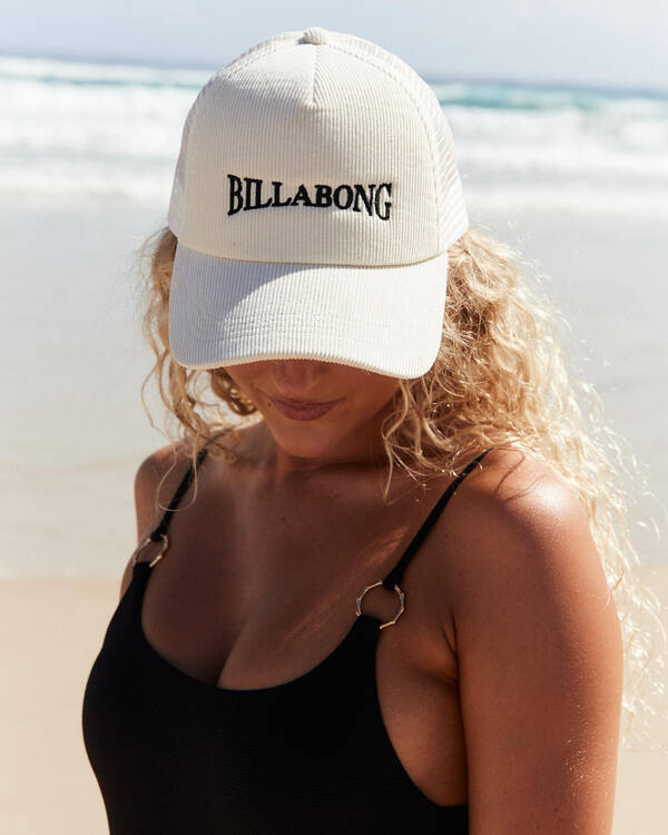 CB Across Waves Cord Trucker