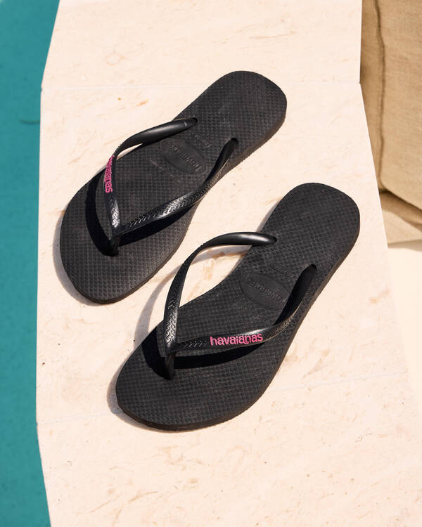 Slim Logo Thongs