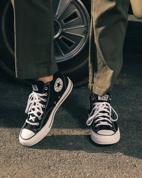 Chuck Taylor Malden Street Mid Shoes
