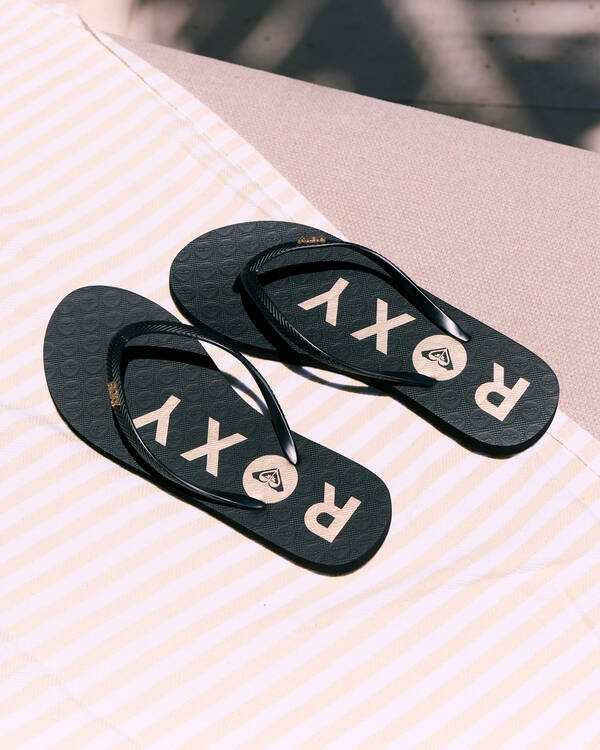 Viva Le Thongs