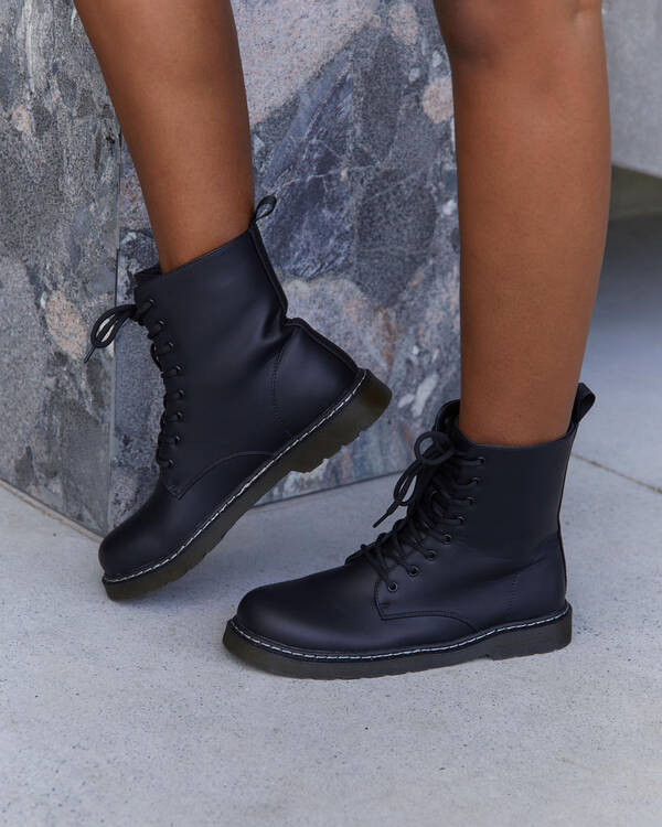 Pepper Boots