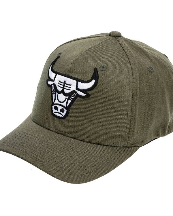 110 Bulls Cap