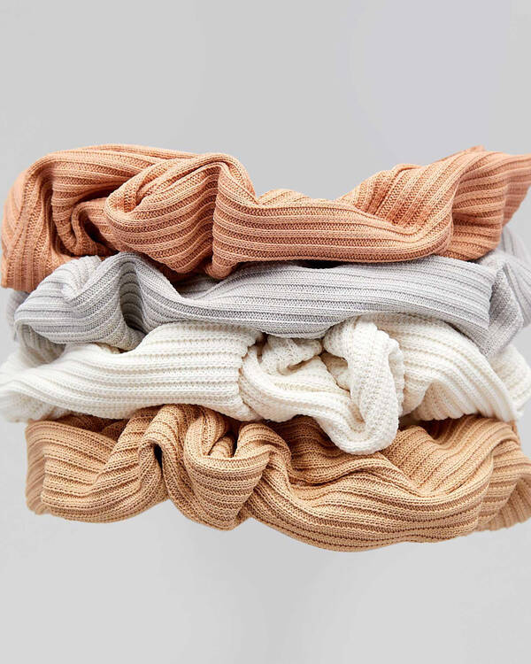 Mini Lily Scrunchie Pack