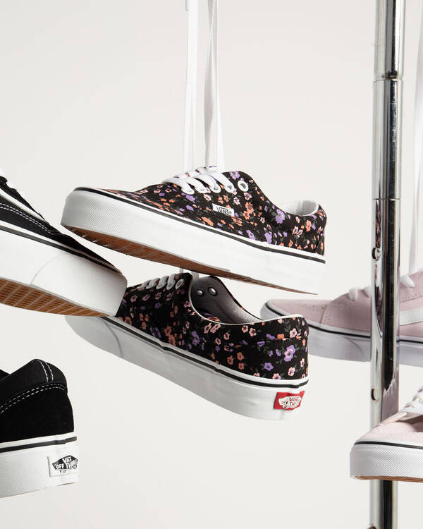 Era Shoes