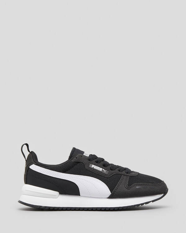 R78 Shoes