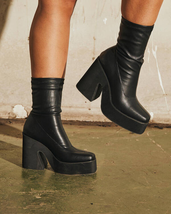 Eaton Boots