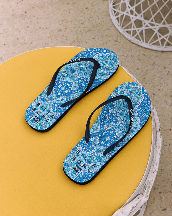 Bohemia Thongs